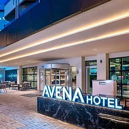 ホテル Avena & 4*